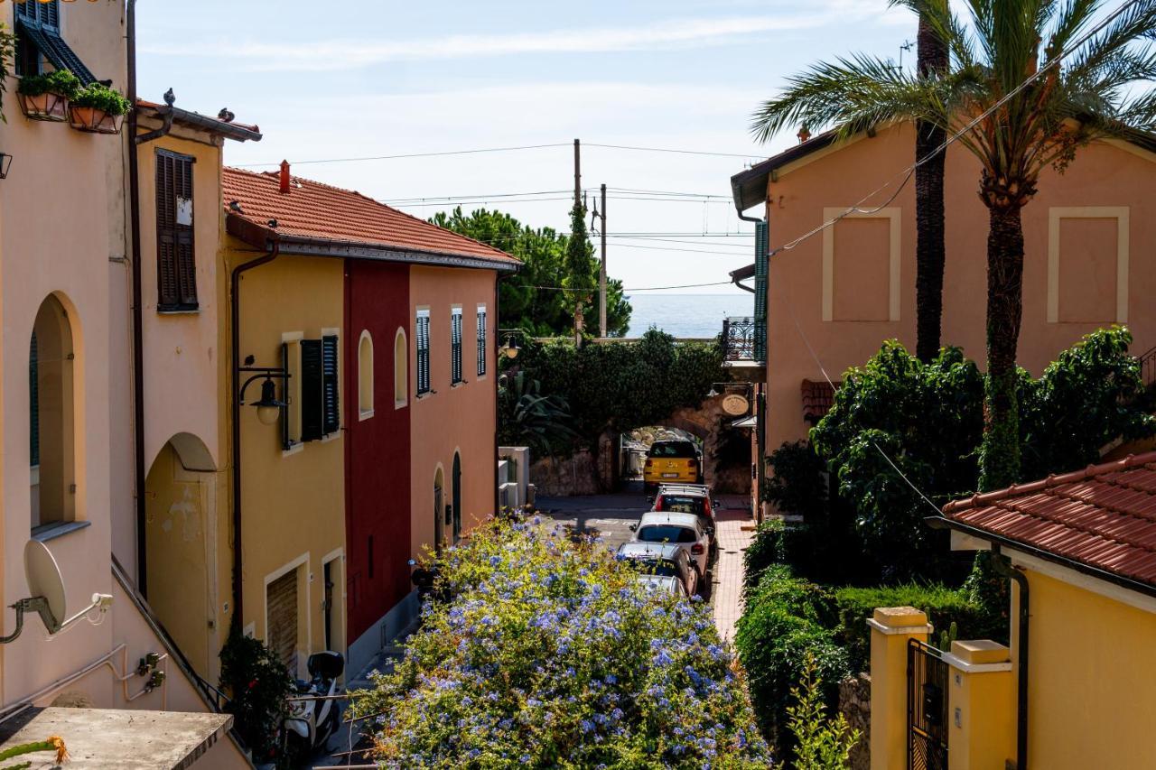 New Fishermans House Seaside, Air Conditioning & Wi-Fi Bordighera Zewnętrze zdjęcie